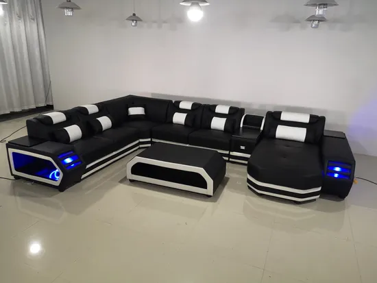 Canapé sectionnel en cuir véritable de loisirs de conception européenne moderne fonctionnelle de LED